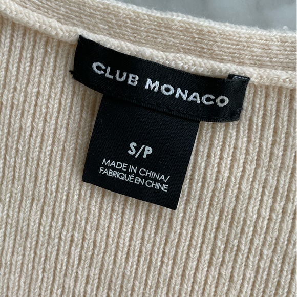 Club Monaco extra fine merino wool vest in Ivory - Picture 4 of 6